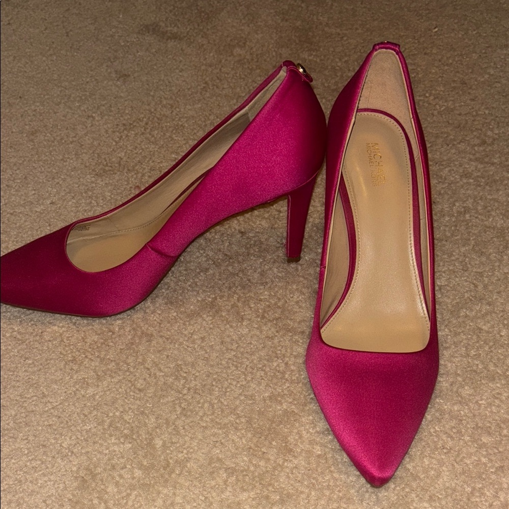 Michael Kors Elegant Pink Satin Heels